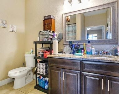 3702 Palm Desert Lane - Photo Thumbnail 12