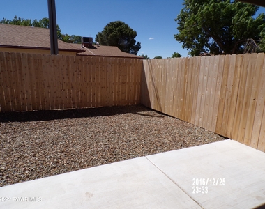 2924 N Yavapai Road - Photo Thumbnail 15