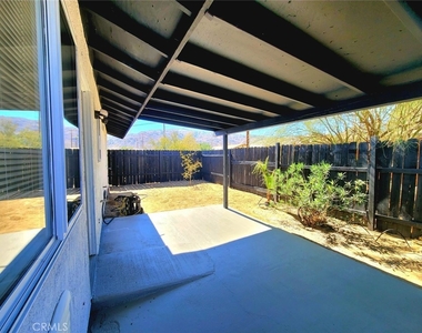 6420 Cholla Avenue - Photo Thumbnail 2