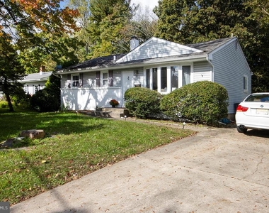 34 Fairmount Dr - Photo Thumbnail 0