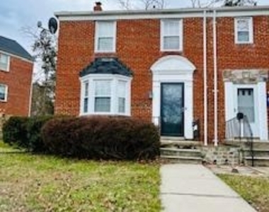 6156 Parkway Dr - Photo Thumbnail 0