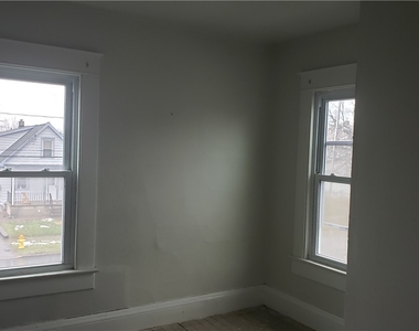 2639 North Avenue - Photo Thumbnail 10