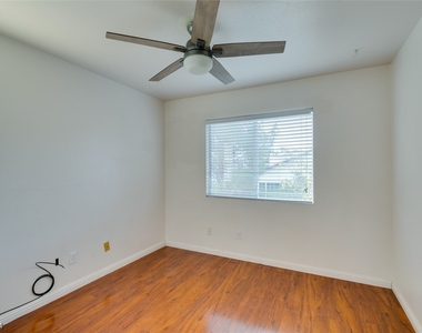 1509 Cimarron Crest Street - Photo Thumbnail 34