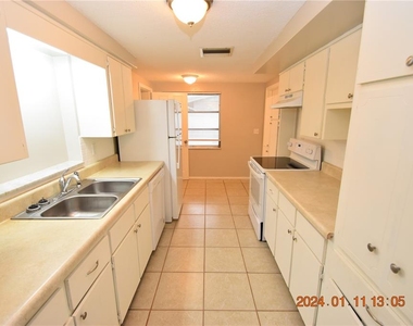 5151 Panorama Avenue - Photo Thumbnail 18