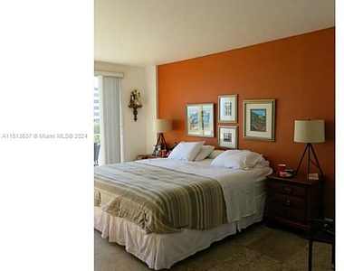 177 Ocean Lane Dr - Photo Thumbnail 2