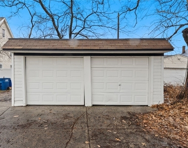 2233 Bunts Road - Photo Thumbnail 21