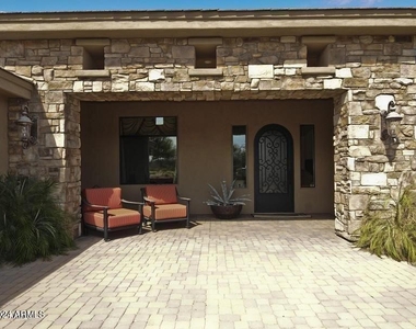 28427 N Rio Mountain Court - Photo Thumbnail 20