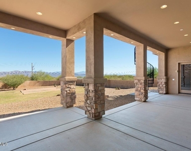 28427 N Rio Mountain Court - Photo Thumbnail 26