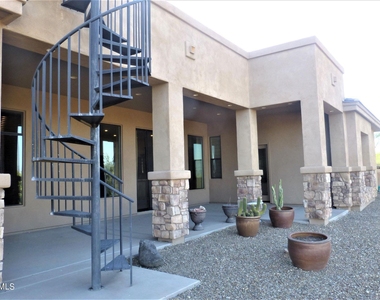 28427 N Rio Mountain Court - Photo Thumbnail 3