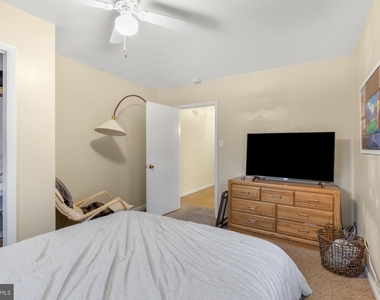 1224 Reed Street - Photo Thumbnail 17