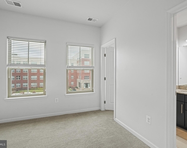 3731 Jamison Street Ne - Photo Thumbnail 28