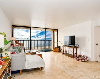 1750 E Ocean Boulevard - Photo Thumbnail 7