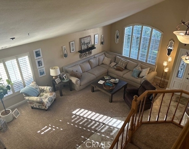 642 Riviera Circle - Photo Thumbnail 11