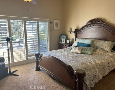 642 Riviera Circle - Photo Thumbnail 9