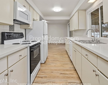 21830 Sw Rock Road - Photo Thumbnail 10