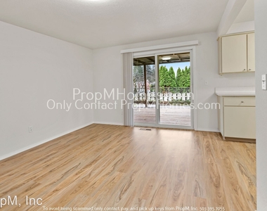 21830 Sw Rock Road - Photo Thumbnail 8