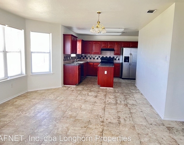 5301 Mesa Dr. - Photo Thumbnail 4