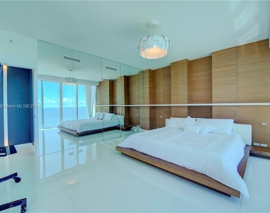 6899 Collins Ave - Photo Thumbnail 22