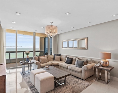 6899 Collins Ave - Photo Thumbnail 3