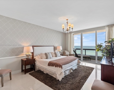 6899 Collins Ave - Photo Thumbnail 25