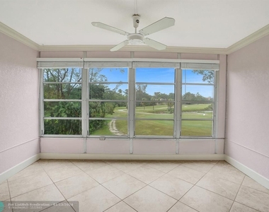 1035 Country Club Dr - Photo Thumbnail 6