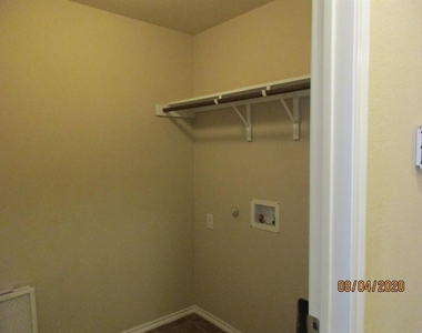 1408 Meadow Creek Drive - Photo Thumbnail 12