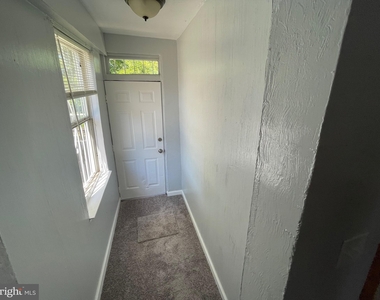 3410 Farragut Avenue - Photo Thumbnail 29