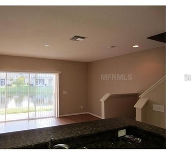 16304 Swan View Circle - Photo Thumbnail 5