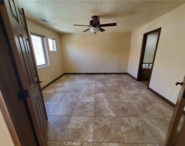 27160 Vista Road - Photo Thumbnail 4