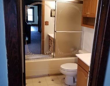 1208 Cumming Ave - Photo Thumbnail 4