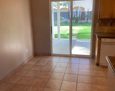 3517 Cedar Canyon St - Photo Thumbnail 3