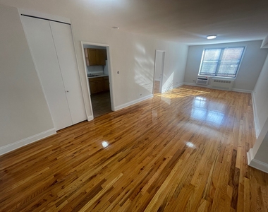 102-30 67th Avenue - Photo Thumbnail 7