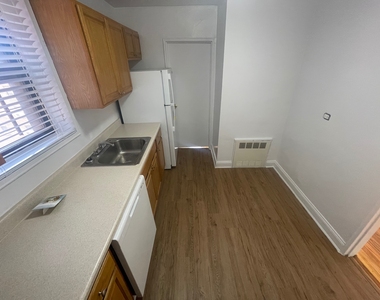 102-30 67th Avenue - Photo Thumbnail 5