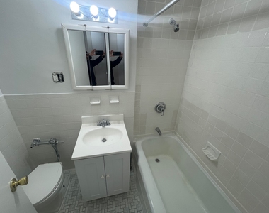 102-30 67th Avenue - Photo Thumbnail 15