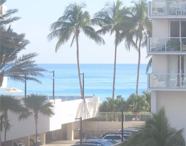 5700 Collins Ave - Photo Thumbnail 19