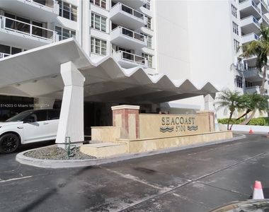 5700 Collins Ave - Photo Thumbnail 1