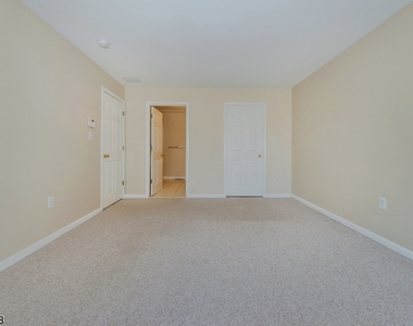 228 Riverwalk Way - Photo Thumbnail 15