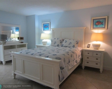 1421 S Ocean Blvd - Photo Thumbnail 10