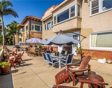 1616 E Ocean Boulevard - Photo Thumbnail 34