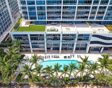 6899 Collins Ave - Photo Thumbnail 19