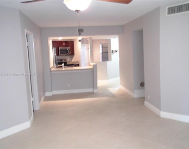 10501 W Broward Blvd - Photo Thumbnail 12