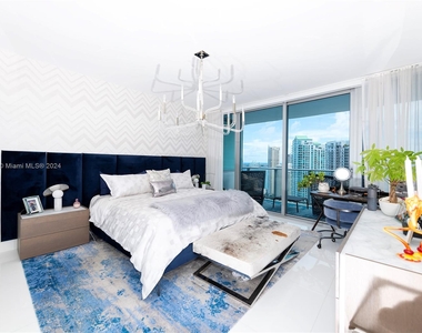 200 Biscayne Boulevard Way - Photo Thumbnail 18