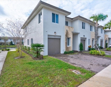 1451 Pioneer Way - Photo Thumbnail 0