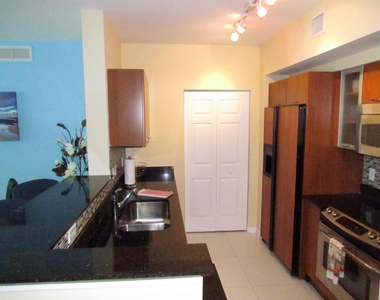 700 E Boynton Beach Boulevard - Photo Thumbnail 11