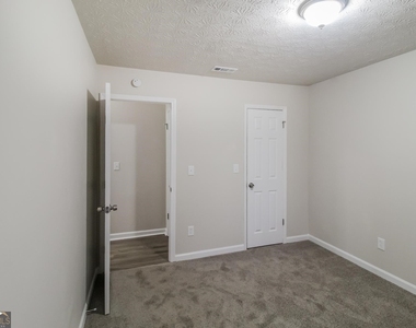 1322 Briar Ridge - Photo Thumbnail 10