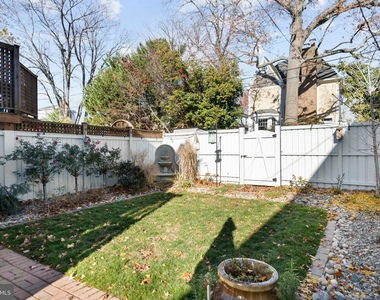 26 E Linden Street - Photo Thumbnail 19