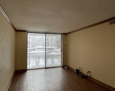 511 Aurora Avenue - Photo Thumbnail 4