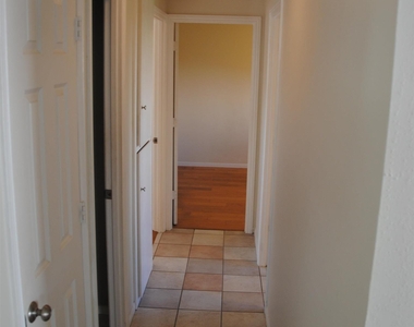 2988 Larkin Pl - Photo Thumbnail 3