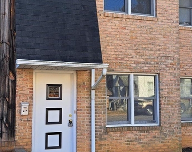 514 Mast Street - Photo Thumbnail 22