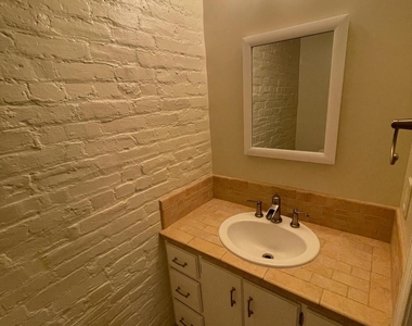 2442 20th Street Nw - Photo Thumbnail 10